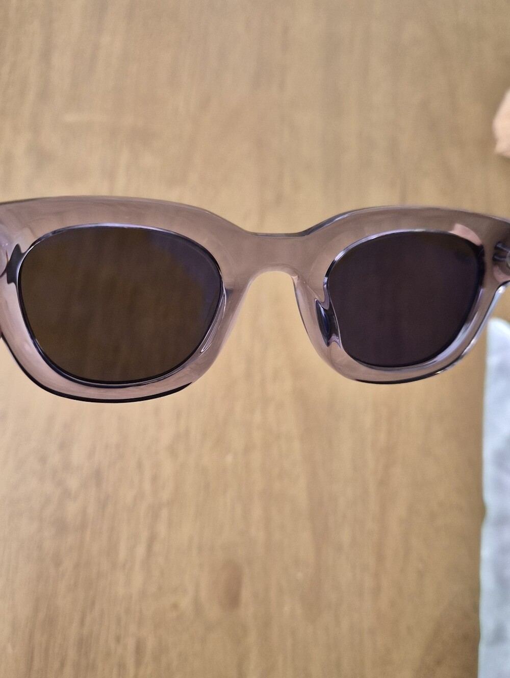Akila Apollo Sunglasses In Cement With Oak Lenses - Picture 8 of 8